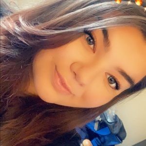 Meet your Posher, Lexi